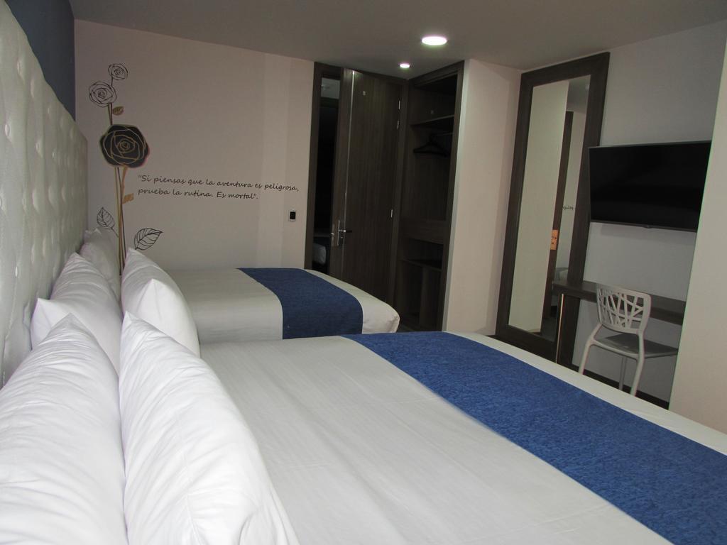 Aw Hotel Plaza Miranda Bogota Luaran gambar