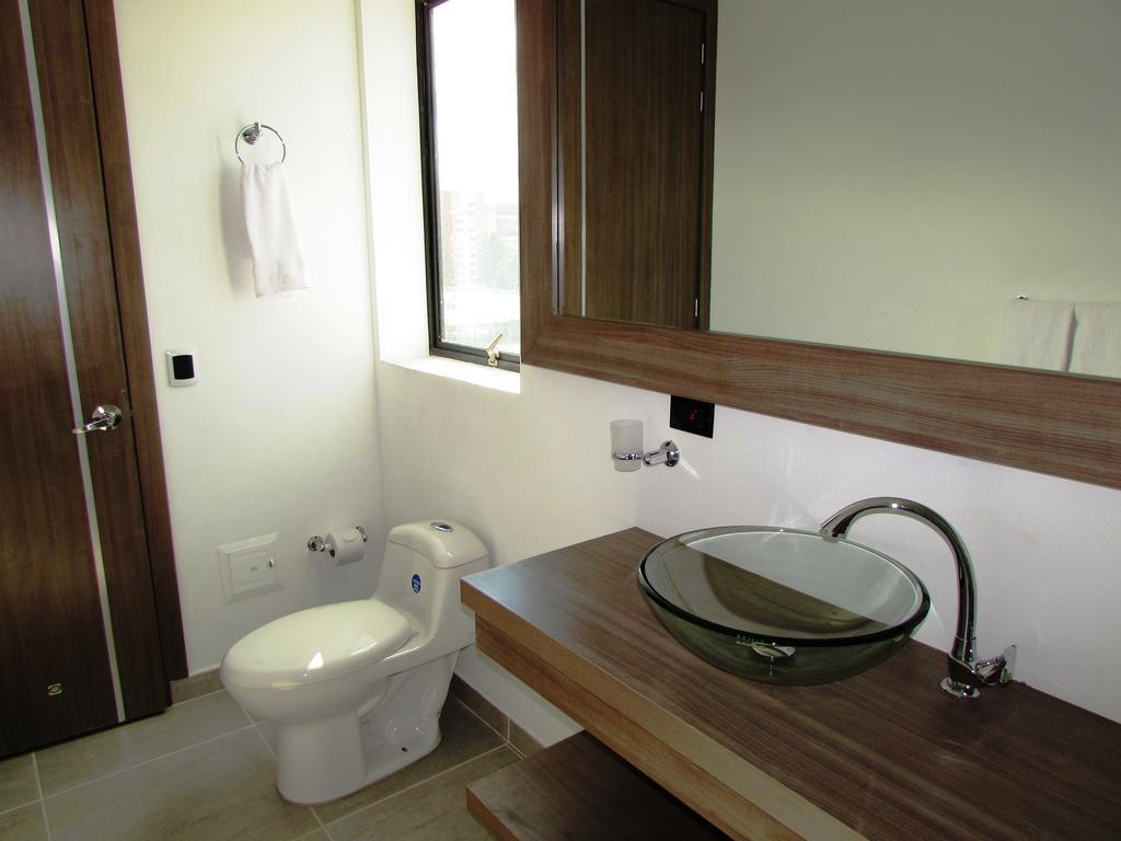 Aw Hotel Plaza Miranda Bogota Bilik gambar