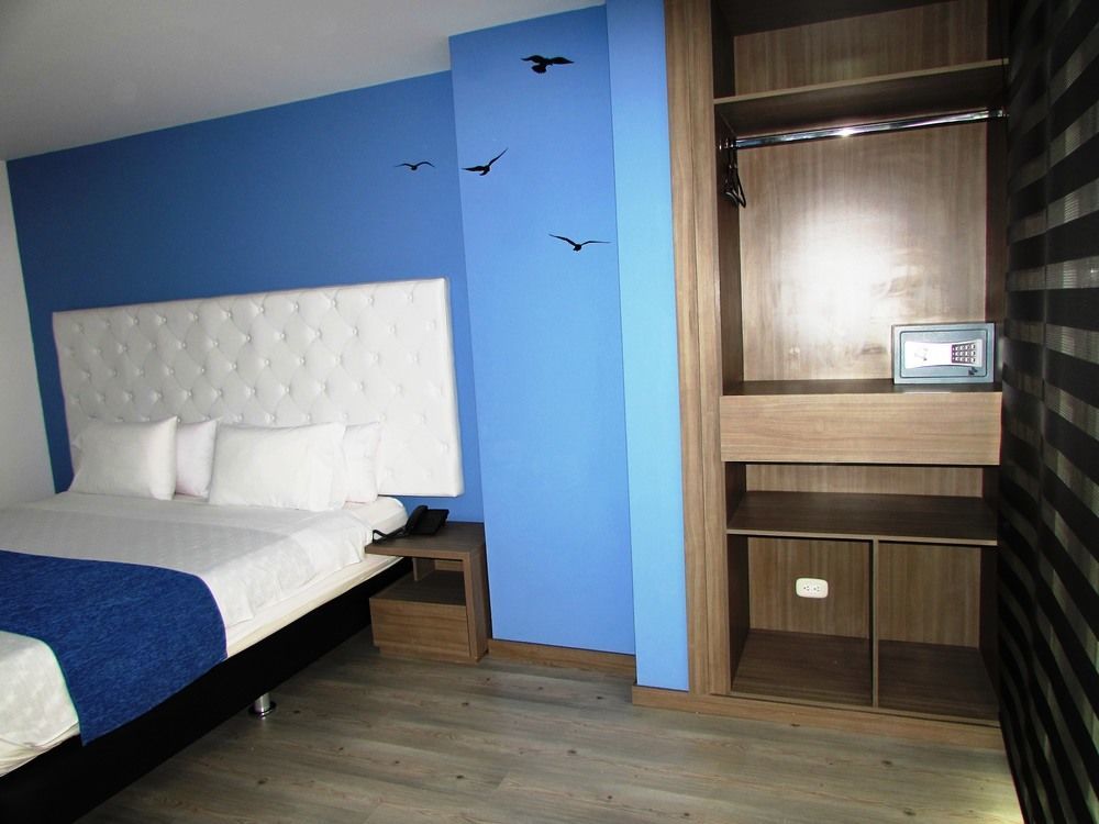 Aw Hotel Plaza Miranda Bogota Luaran gambar