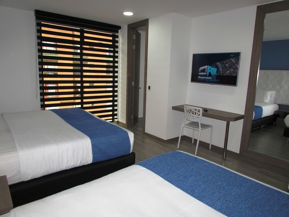 Aw Hotel Plaza Miranda Bogota Luaran gambar