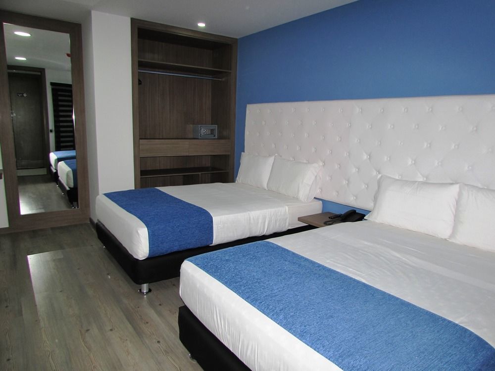 Aw Hotel Plaza Miranda Bogota Luaran gambar