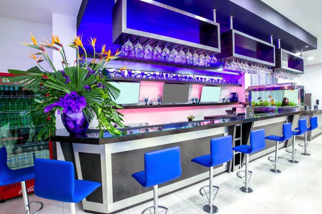 Aw Hotel Plaza Miranda Bogota Luaran gambar